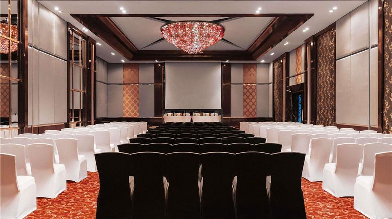 <b>Sofitel Mumbai BKC Meeting</b>. Images powered by <a href="https://iceportal.shijigroup.com/" title="IcePortal" target="_blank">IcePortal</a>.