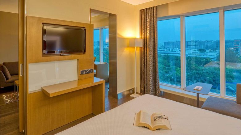 <b>Novotel Bengaluru Outer Ring Road Hotel Room</b>. Images powered by <a href="https://iceportal.shijigroup.com/" title="IcePortal" target="_blank">IcePortal</a>.