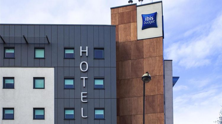 Ibis Budget London Hounslow Exterior