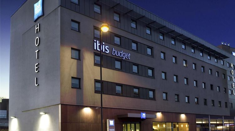 Ibis Budget London Hounslow Exterior