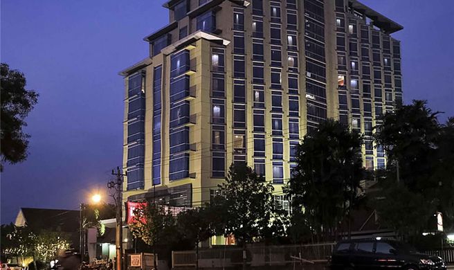 Hotel Ibis Semarang Exterior
