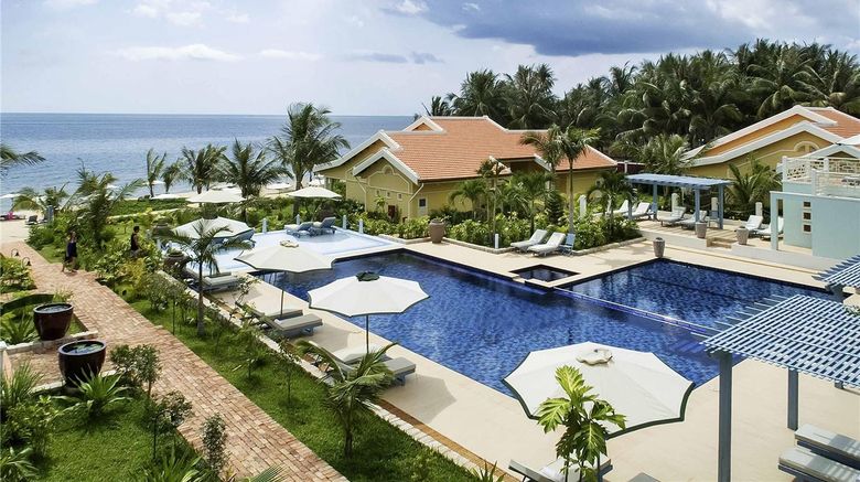 <b>La Veranda Resort Phu Quoc - MGallery Pool</b>. Images powered by <a href="https://iceportal.shijigroup.com/" title="IcePortal" target="_blank">IcePortal</a>.