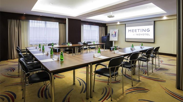 Novotel Deira Creekside Dubai Meeting
