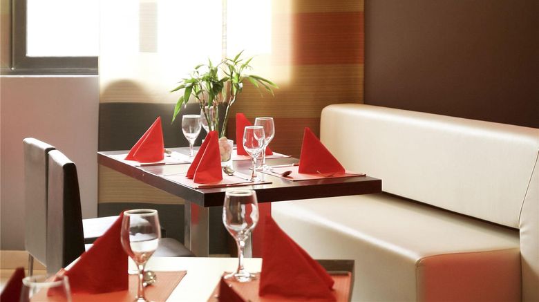 <b>Ibis Constantine Restaurant</b>. Images powered by <a href="https://iceportal.shijigroup.com/" title="IcePortal" target="_blank">IcePortal</a>.