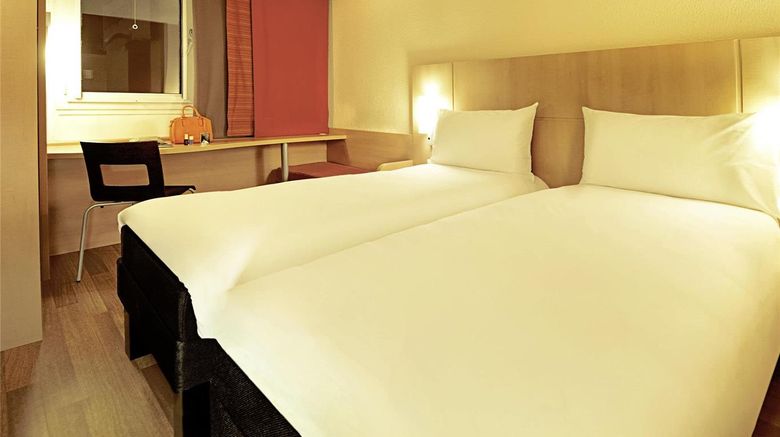 <b>Ibis Constantine Room</b>. Images powered by <a href="https://iceportal.shijigroup.com/" title="IcePortal" target="_blank">IcePortal</a>.