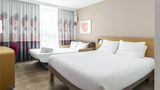 <b>Novotel Edinburgh Park Room</b>. Images powered by <a href="https://iceportal.shijigroup.com/" title="IcePortal" target="_blank">IcePortal</a>.