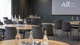 Novotel Edinburgh Park Meeting