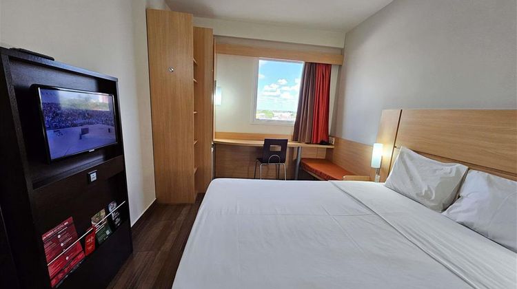 Ibis Mossoro Room