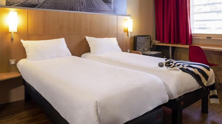 Ibis Cannes Mandelieu Room