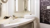 <b>Ibis Cannes Mandelieu Room</b>. Images powered by <a href="https://iceportal.shijigroup.com/" title="IcePortal" target="_blank">IcePortal</a>.