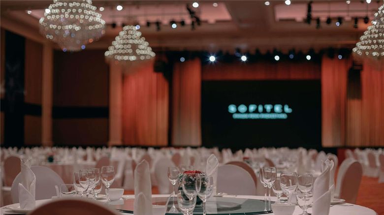 <b>Sofitel Phnom Penh Phokeethra Meeting</b>. Images powered by <a href="https://iceportal.shijigroup.com/" title="IcePortal" target="_blank">IcePortal</a>.