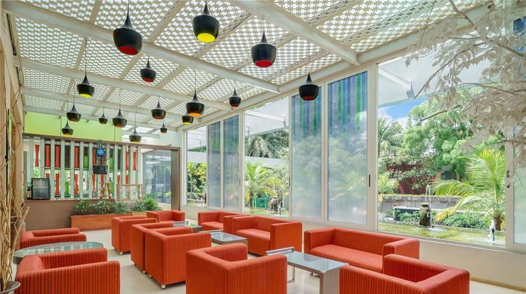 Hotel Ibis Solo Restaurant