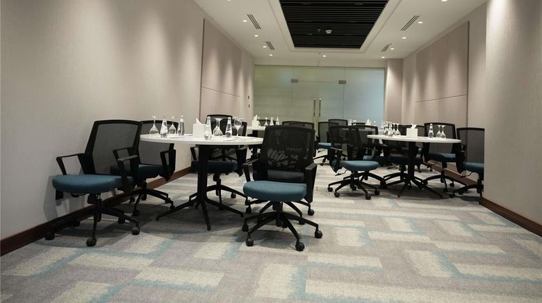 <b>Novotel Riyadh Al Anoud Meeting</b>. Images powered by <a href="https://iceportal.shijigroup.com/" title="IcePortal" target="_blank">IcePortal</a>.
