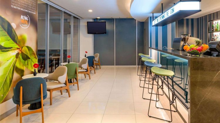Hotel Ibis Sathorn Bangkok Exterior
