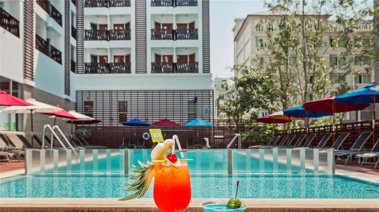 Ibis Pattaya Hotel Exterior