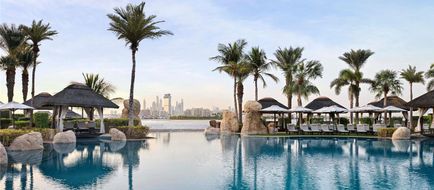 Sofitel Dubai The Palm Exterior