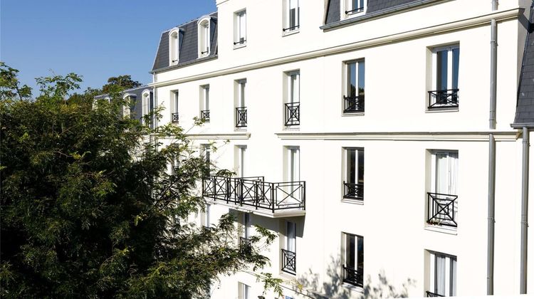 Ibis Hotel Valenciennes Exterior