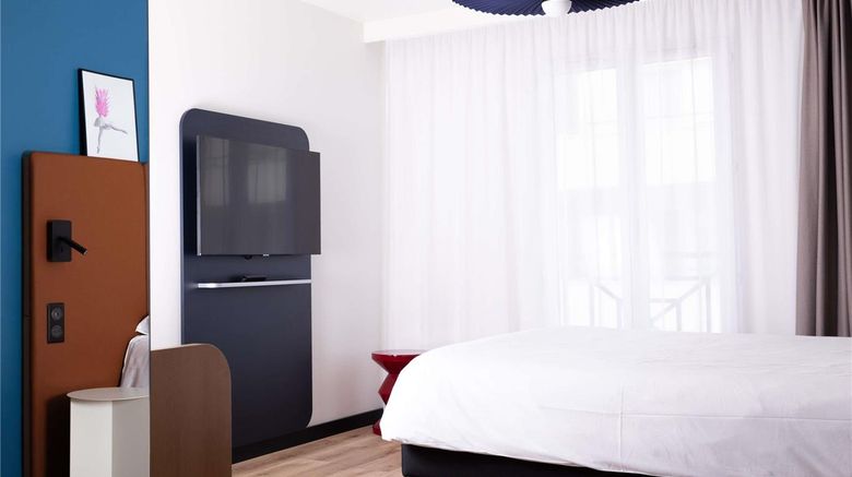 <b>Ibis Hotel Valenciennes Room</b>. Images powered by <a href="https://iceportal.shijigroup.com/" title="IcePortal" target="_blank">IcePortal</a>.