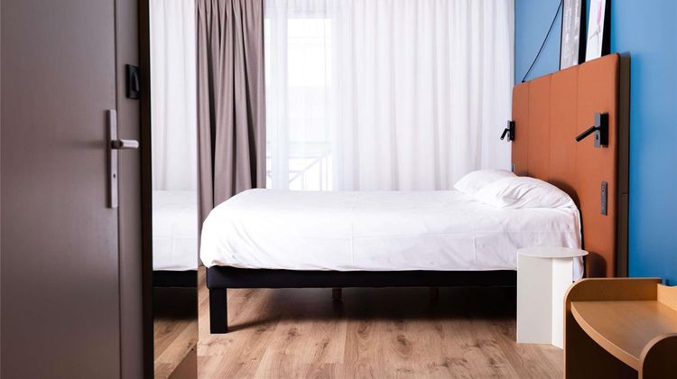 Ibis Hotel Valenciennes Room