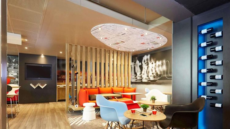 Ibis Hotel Valenciennes Exterior