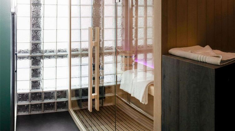 Ibis Pontarlier Exterior