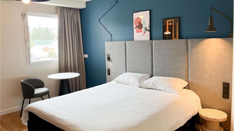 <b>Hotel Ibis Martigues Room</b>. Images powered by <a href="https://iceportal.shijigroup.com/" title="IcePortal" target="_blank">IcePortal</a>.