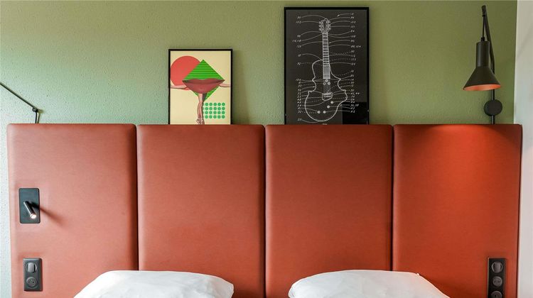 Hotel Ibis Martigues Room