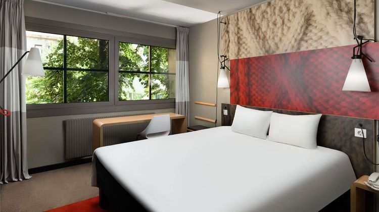 Ibis Styles Budapest Heroes Square Room