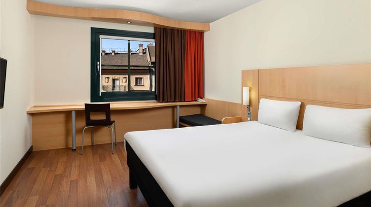 Ibis Styles Budapest Heroes Square Room