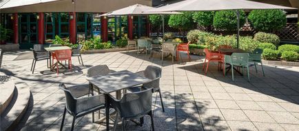 Ibis Styles Budapest Heroes Square Exterior