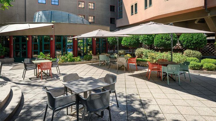 Ibis Styles Budapest Heroes Square Exterior