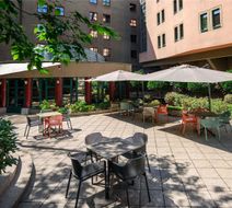 Ibis Styles Budapest Heroes Square Exterior