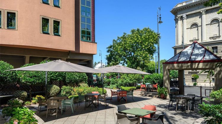 Ibis Styles Budapest Heroes Square Exterior