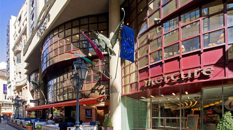 Hotel Mercure Budapest City Center Exterior