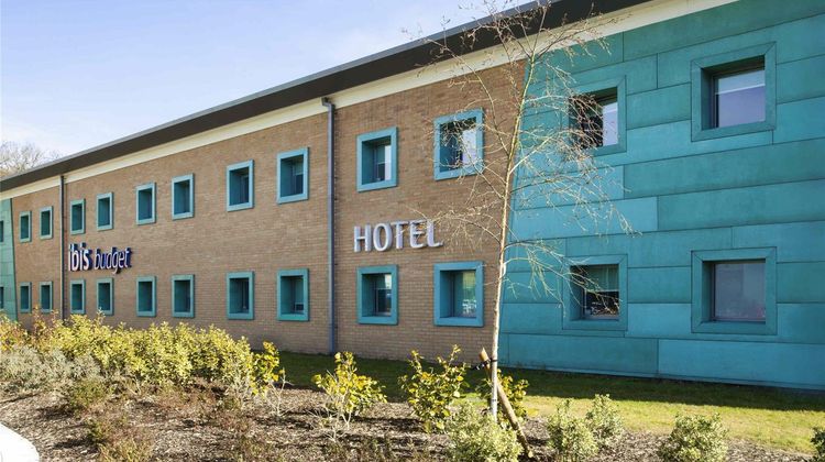 Ibis Budget Beaconsfield Exterior