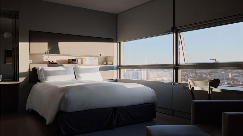 <b>SO/ Vienna Room</b>. Images powered by <a href="https://iceportal.shijigroup.com/" title="IcePortal" target="_blank">IcePortal</a>.