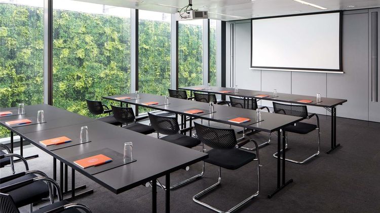 SO/ Vienna Meeting