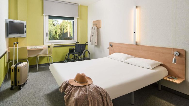 <b>Ibis Budget Wroclaw Poludnie Room</b>. Images powered by <a href="https://iceportal.shijigroup.com/" title="IcePortal" target="_blank">IcePortal</a>.