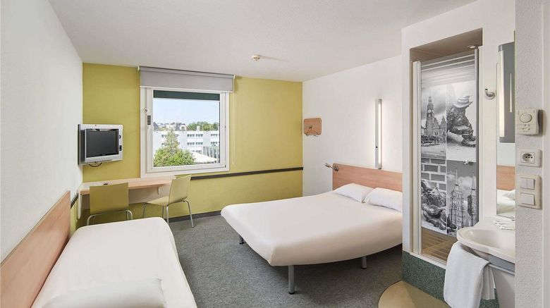 <b>Ibis Budget Wroclaw Poludnie Room</b>. Images powered by <a href="https://iceportal.shijigroup.com/" title="IcePortal" target="_blank">IcePortal</a>.