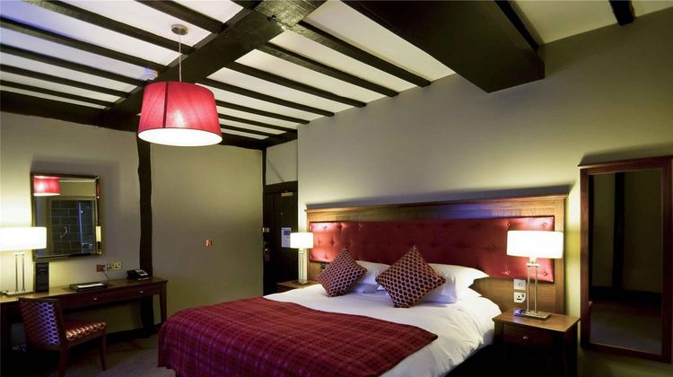 Mercure Stratford-upon-Avon Shakespeare Room
