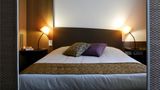 <b>Adagio City Aparthotel Bordeaux Gambetta Room</b>. Images powered by <a href="https://iceportal.shijigroup.com/" title="IcePortal" target="_blank">IcePortal</a>.