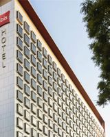 Ibis Singapore on Bencoolen