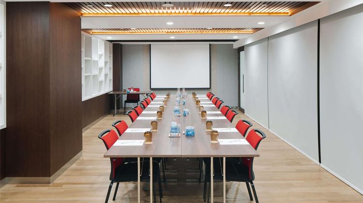 Ibis Singapore on Bencoolen Meeting