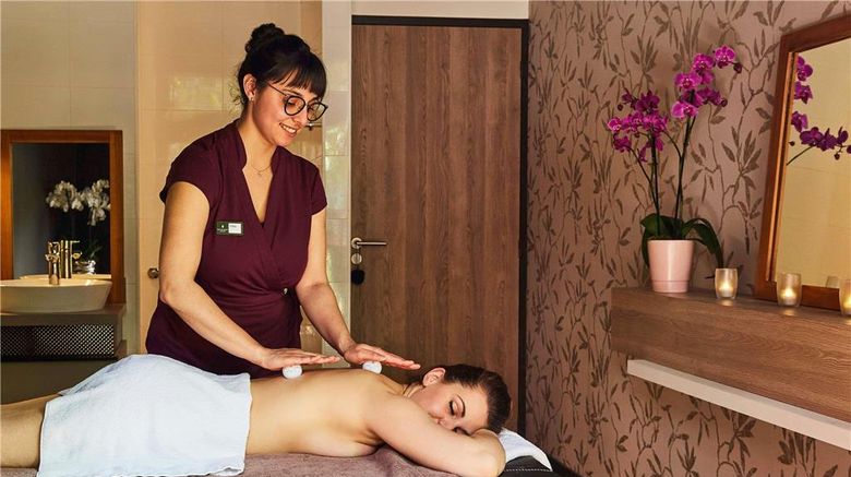 <b>Cabot Bordeaux MGallery Spa</b>. Images powered by <a href="https://iceportal.shijigroup.com/" title="IcePortal" target="_blank">IcePortal</a>.