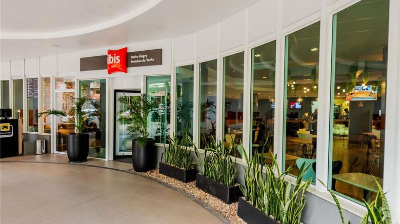 <b>Ibis Porto Alegre Moinhos de Vento Exterior</b>. Images powered by <a href="https://iceportal.shijigroup.com/" title="IcePortal" target="_blank">IcePortal</a>.