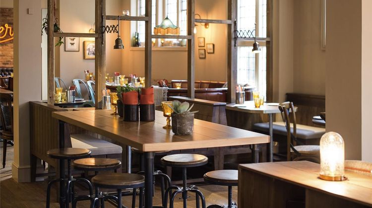 Mercure Eastgate Townhouse Restaurant