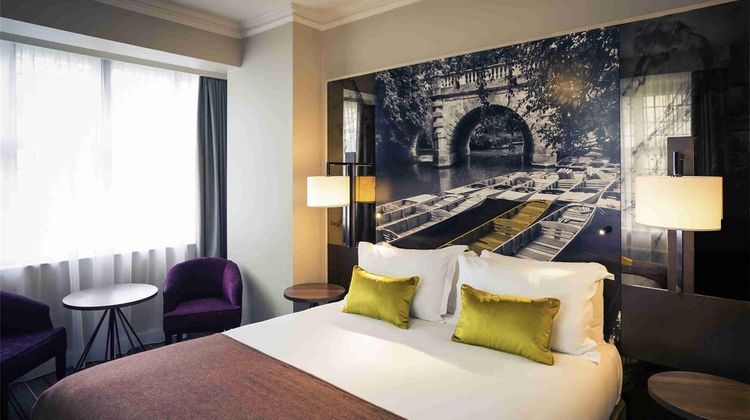 Mercure Eastgate Townhouse Room