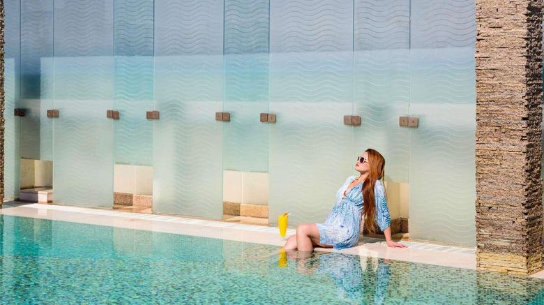 <b>Novotel Suites Mall Avenue Dubai Pool</b>. Images powered by <a href="https://iceportal.shijigroup.com/" title="IcePortal" target="_blank">IcePortal</a>.