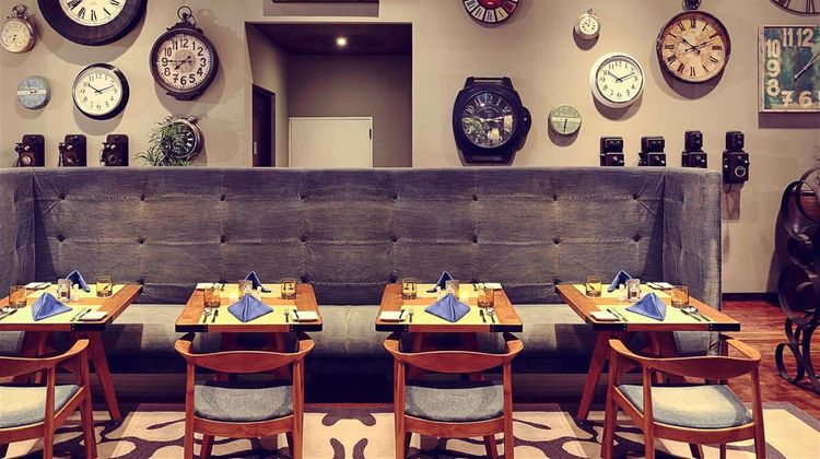 Mercure Jakarta Simatupang Restaurant