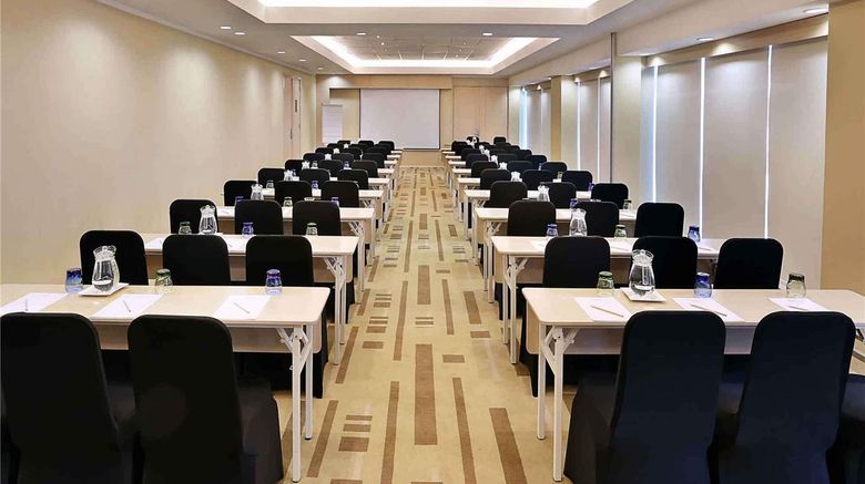 <b>Mercure Jakarta Simatupang Exterior</b>. Images powered by <a href="https://iceportal.shijigroup.com/" title="IcePortal" target="_blank">IcePortal</a>.